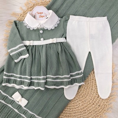     Saída de maternidade Carla - Verde e Off